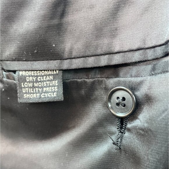 Jos. A. Bank Mens Gray Coat With Miniature Checekered Pattern - Picture 10 of 12